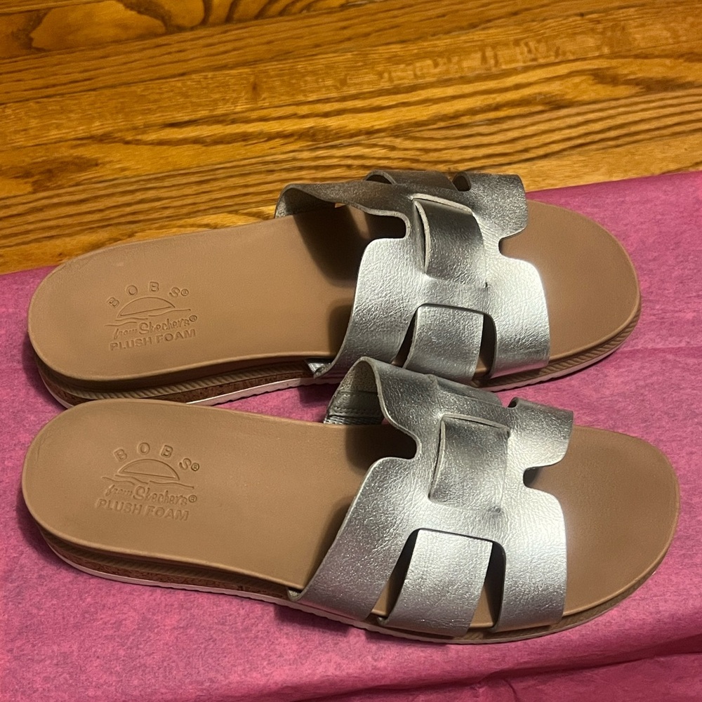 BOBS from Skechers Metallic Silver Slide Sandals - Picture 8 of 8